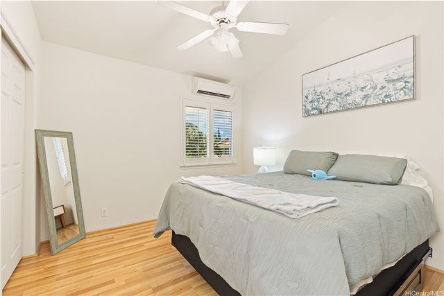 94-1096 Kukula Street, Waipahu, HI 96797