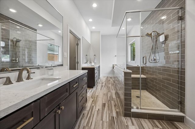 2122 Banks Street, Houston, TX 77098