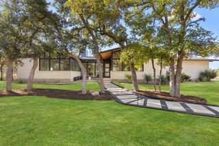 850 Bunker Ranch BLVD, Dripping Springs, TX 78620