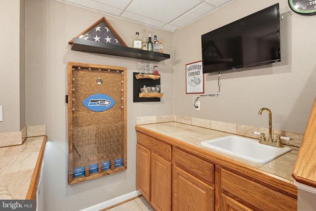 1023 WHEATFIELD DR, Millersville, MD 21108