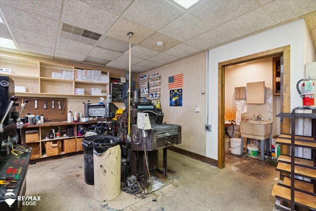 4414 Bay Road, Saginaw, MI 48603