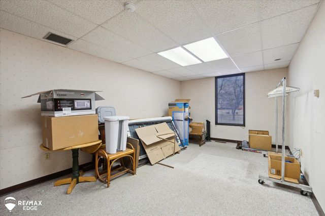 4414 Bay Road, Saginaw, MI 48603