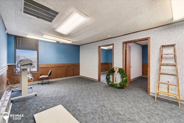 4414 Bay Road, Saginaw, MI 48603