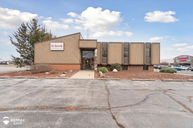 4414 Bay Road, Saginaw, MI 48603