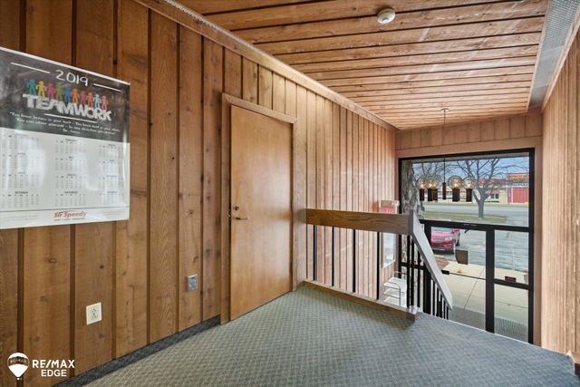 4414 Bay Road, Saginaw, MI 48603