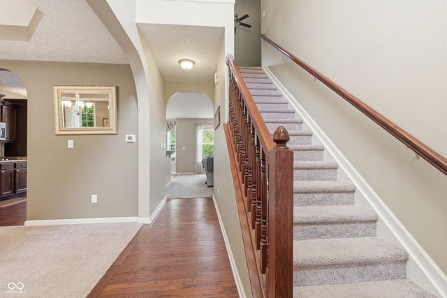 6140 Burleigh Place, Noblesville, IN 46062