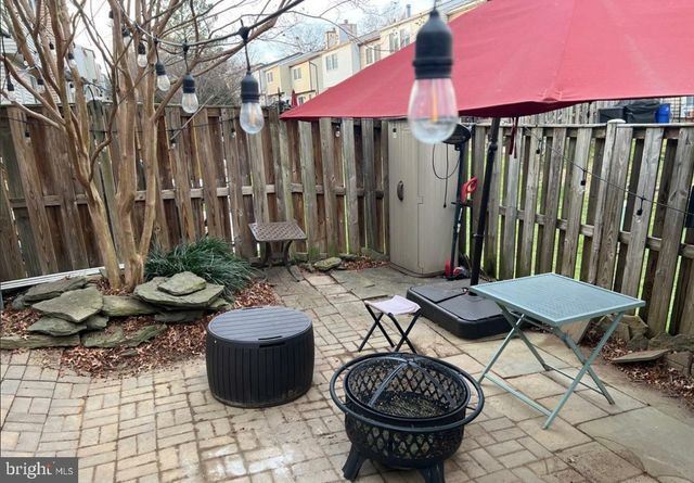7974 TYSON OAKS CIR, Vienna, VA 22182