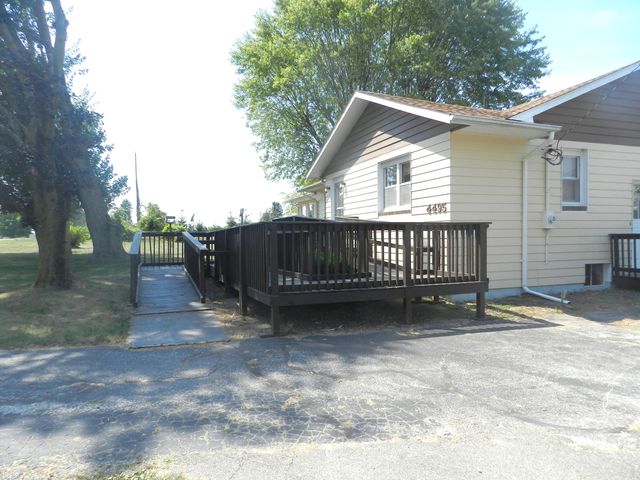 4495 Oxbow Road, Sodus Twp, MI 49111