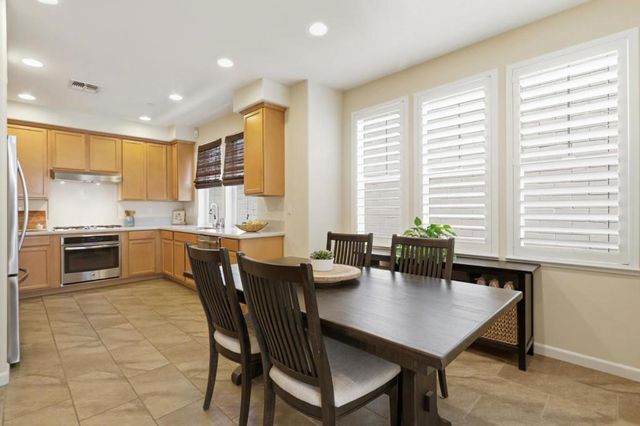 1658 North Pole Place 1, San Jose, CA 95124