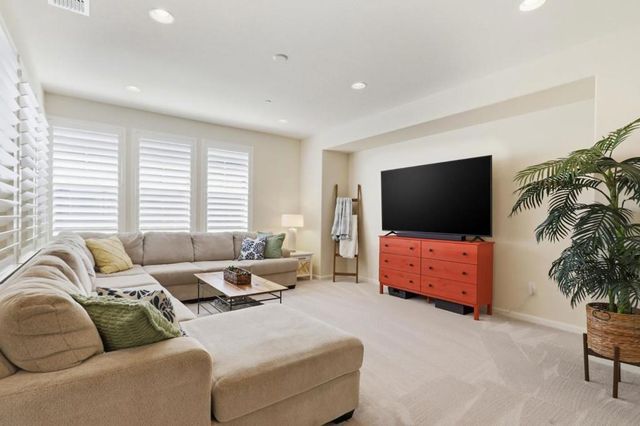 1658 North Pole Place 1, San Jose, CA 95124