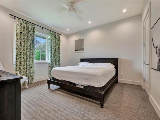 1810 Caspers Cove Road, Lufkin, TX 75904