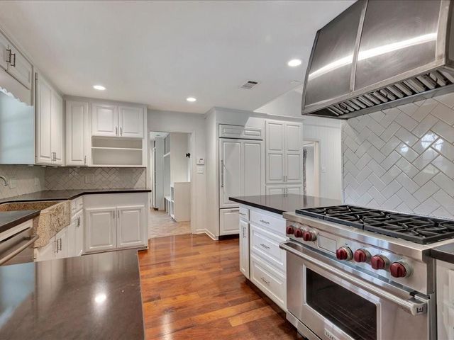 1810 Caspers Cove Road, Lufkin, TX 75904