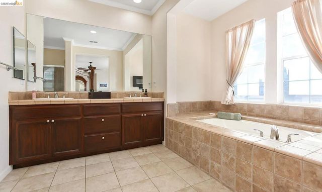 3251 Lookout Point Loop, Discovery Bay, CA 94505