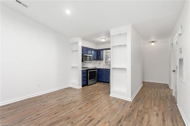 2662 Cottage Place, Greensboro, NC 27455