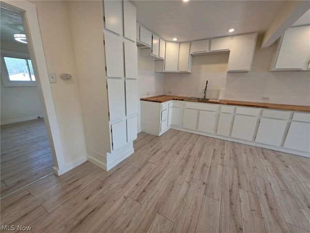 10306 Winthrop Road, Streetsboro, OH 44241