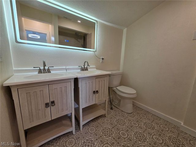 10306 Winthrop Road, Streetsboro, OH 44241