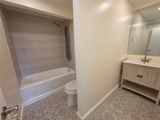 10306 Winthrop Road, Streetsboro, OH 44241
