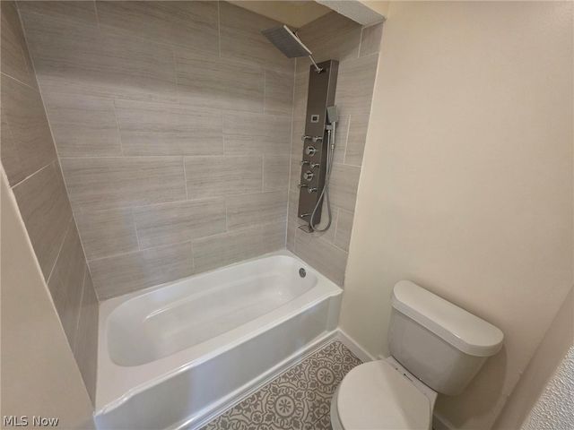 10306 Winthrop Road, Streetsboro, OH 44241