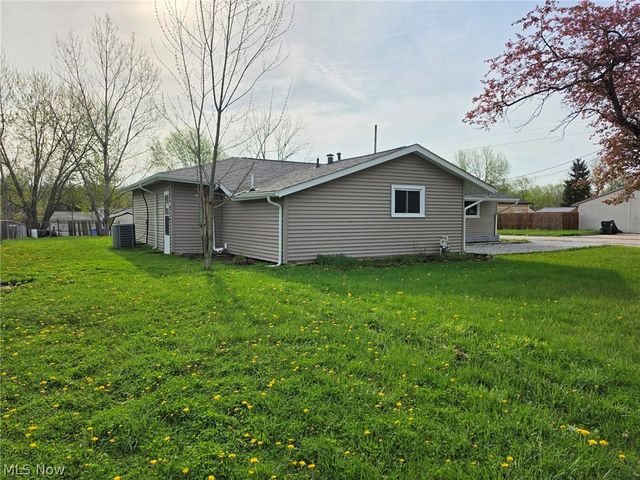 10306 Winthrop Road, Streetsboro, OH 44241