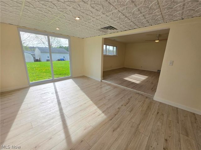 10306 Winthrop Road, Streetsboro, OH 44241