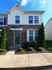 4316 Summercrest Blvd Unit 905, Antioch, TN 37013