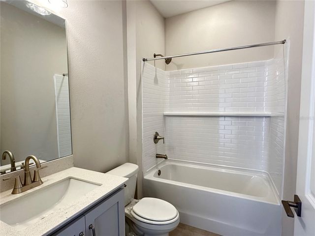 5932 FRESH FLORA DRIVE, Wimauma, FL 33598