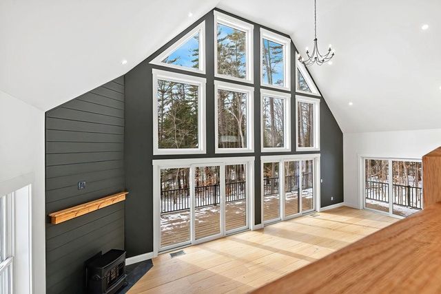 2 Jordan Way, Tuftonboro, NH 03816