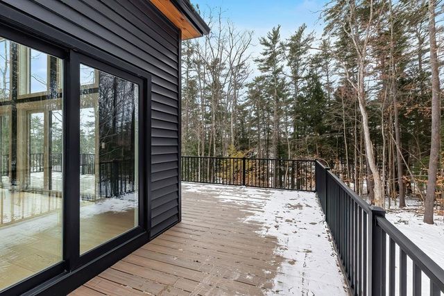 2 Jordan Way, Tuftonboro, NH 03816