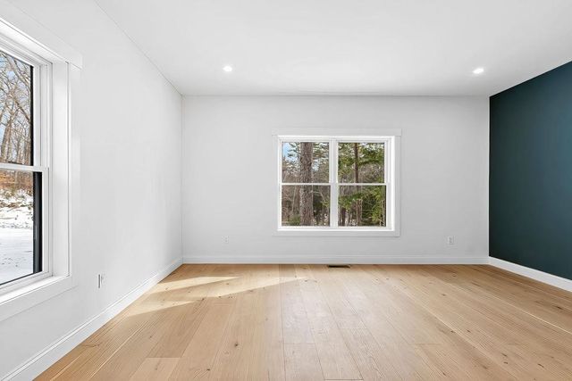 2 Jordan Way, Tuftonboro, NH 03816