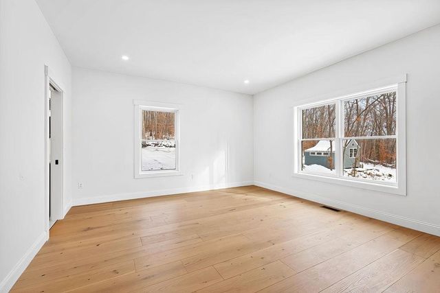 2 Jordan Way, Tuftonboro, NH 03816