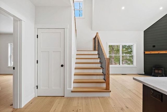 2 Jordan Way, Tuftonboro, NH 03816