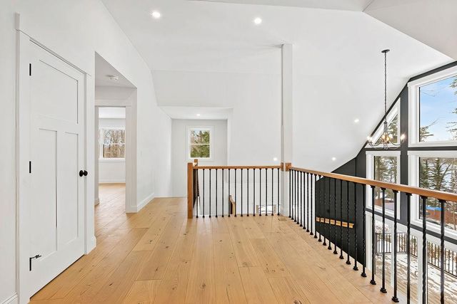 2 Jordan Way, Tuftonboro, NH 03816