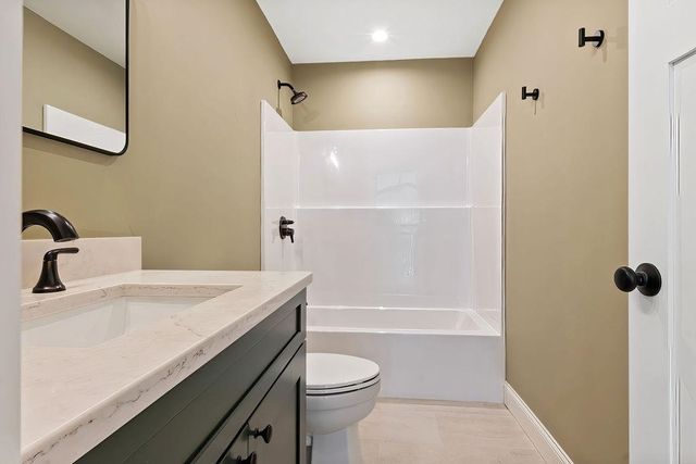 2 Jordan Way, Tuftonboro, NH 03816