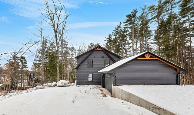 2 Jordan Way, Tuftonboro, NH 03816
