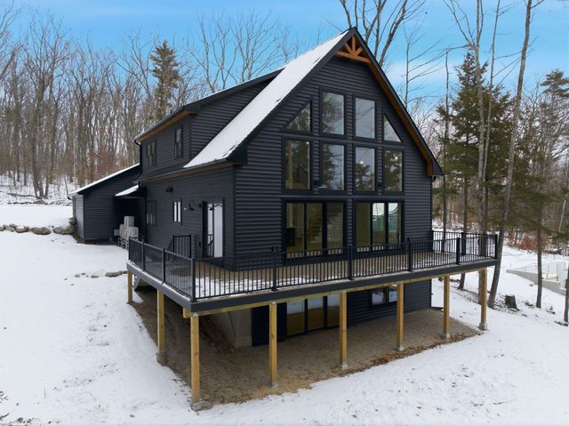 2 Jordan Way, Tuftonboro, NH 03816