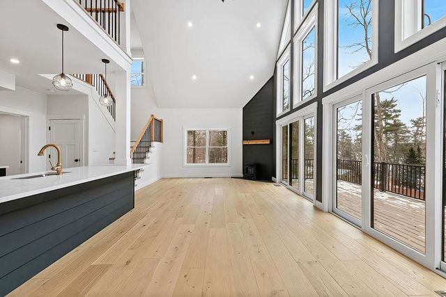 2 Jordan Way, Tuftonboro, NH 03816