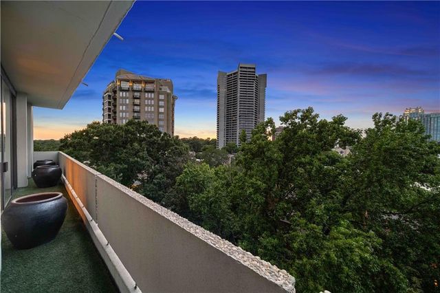 2575 Peachtree Road NE 12D, Atlanta, GA 30305