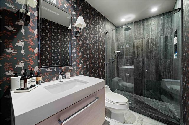 2575 Peachtree Road NE 12D, Atlanta, GA 30305
