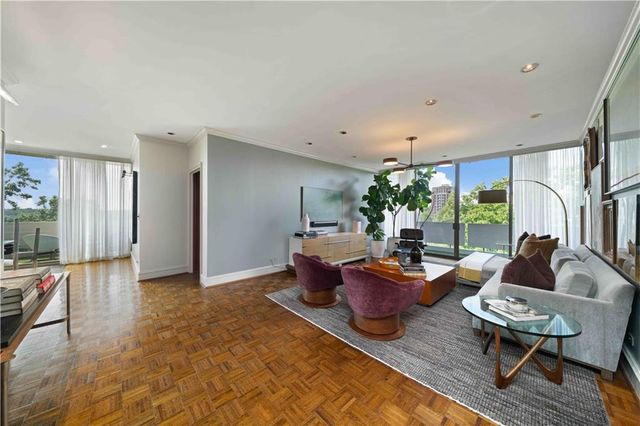 2575 Peachtree Road NE 12D, Atlanta, GA 30305