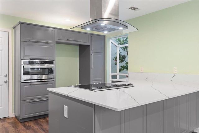 4826 Garden Homes Pl, Elk Grove, CA 95758