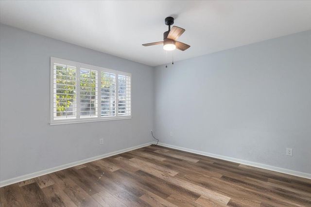 4826 Garden Homes Pl, Elk Grove, CA 95758