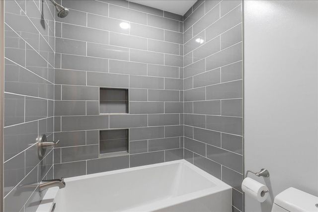 4826 Garden Homes Pl, Elk Grove, CA 95758