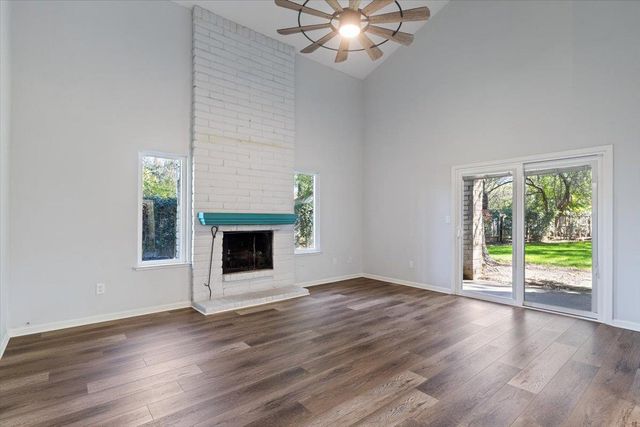 4826 Garden Homes Pl, Elk Grove, CA 95758