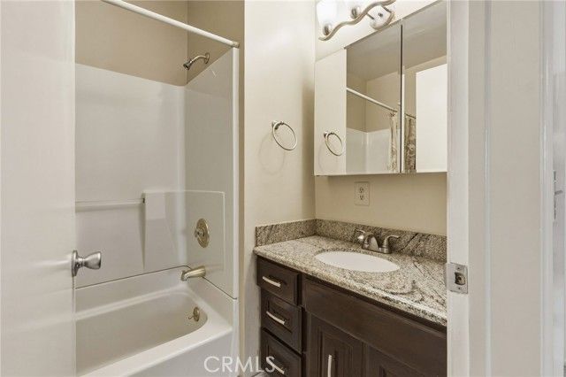 7140 Maynard Avenue, West Hills (los Angeles), CA 91307