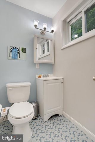 8805 MENARD CT, Alexandria, VA 22309