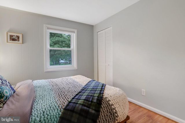 8805 MENARD CT, Alexandria, VA 22309