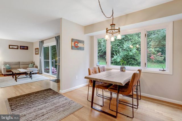 8805 MENARD CT, Alexandria, VA 22309