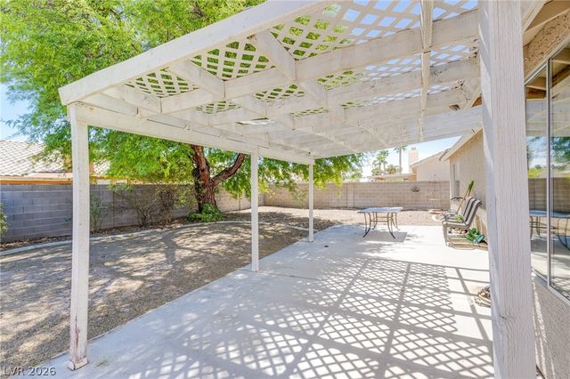 4310 Valley Regents Drive, North Las Vegas, NV 89032