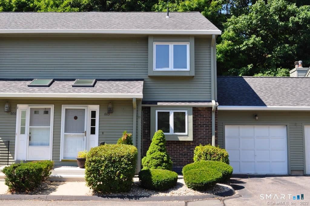 605 Sand Stone Drive 605, South Windsor, CT 06074