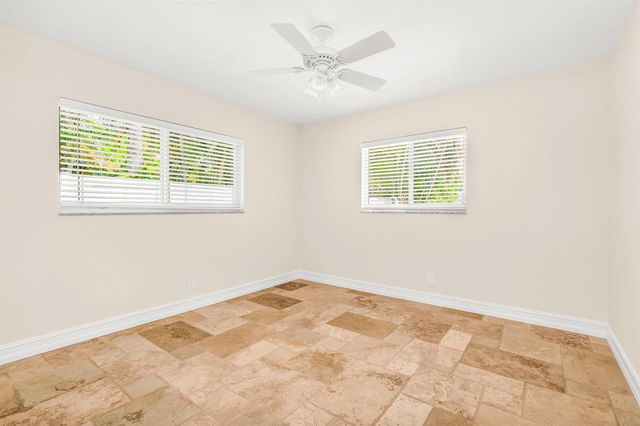 1000 NW 5TH Street, Boca Raton, FL 33486
